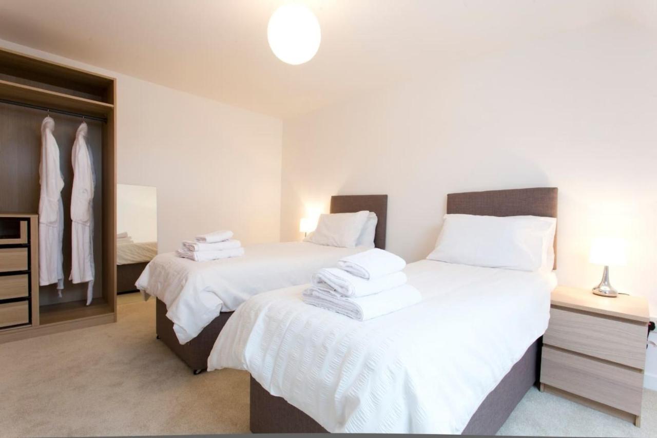 Remarkable 2-Bed Apartment In Culross Екстериор снимка